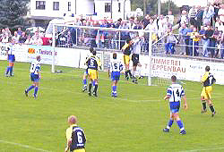 Spielszene vom Hinspiel Sondershausen - Nordhausen 1:0